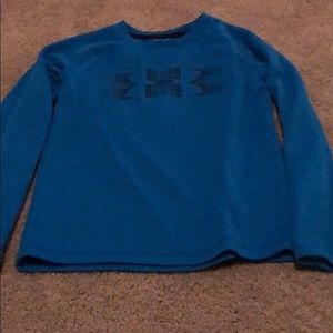 Under armour top
